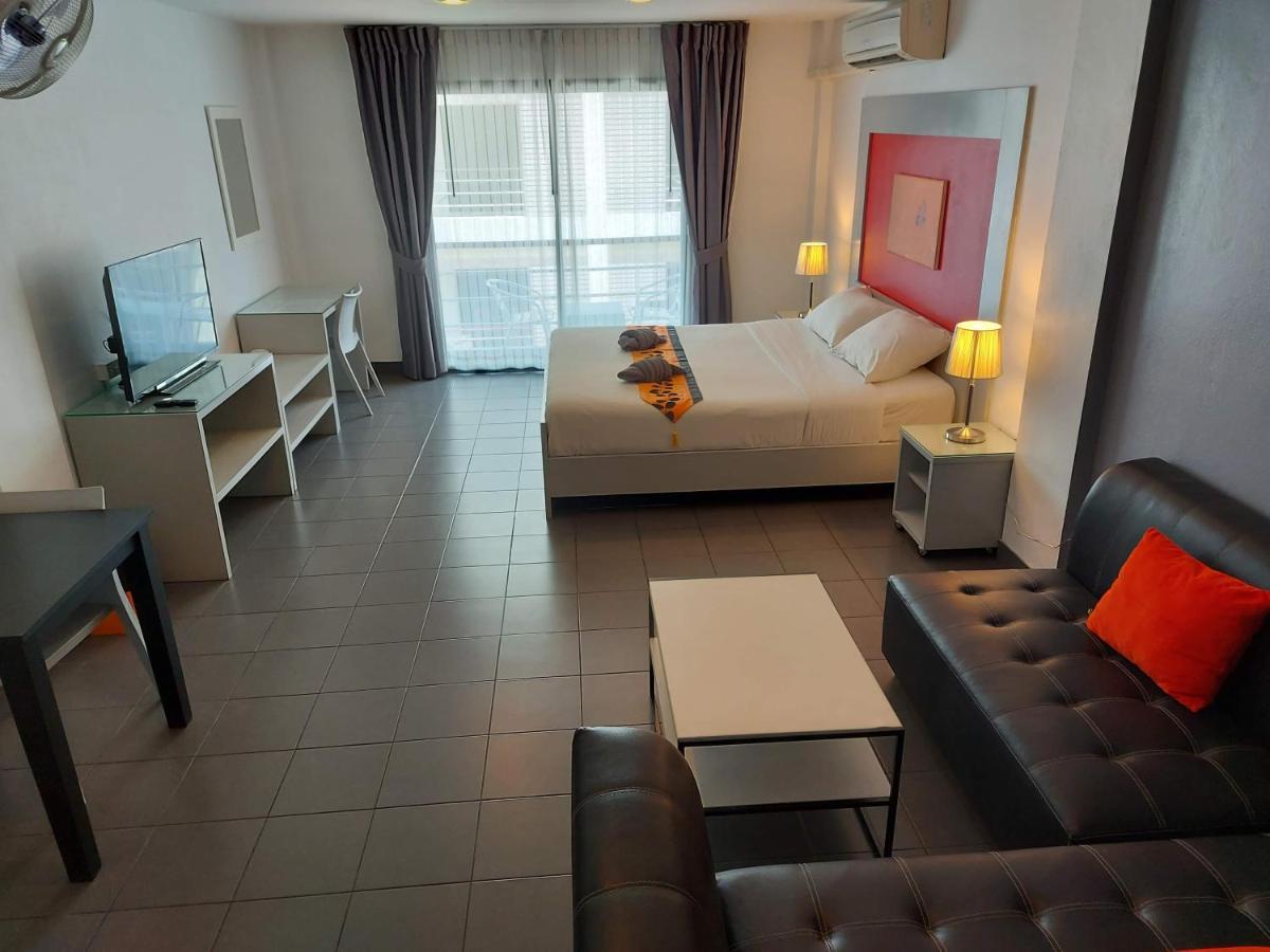 Garden Guest House Pattaya Exterior photo