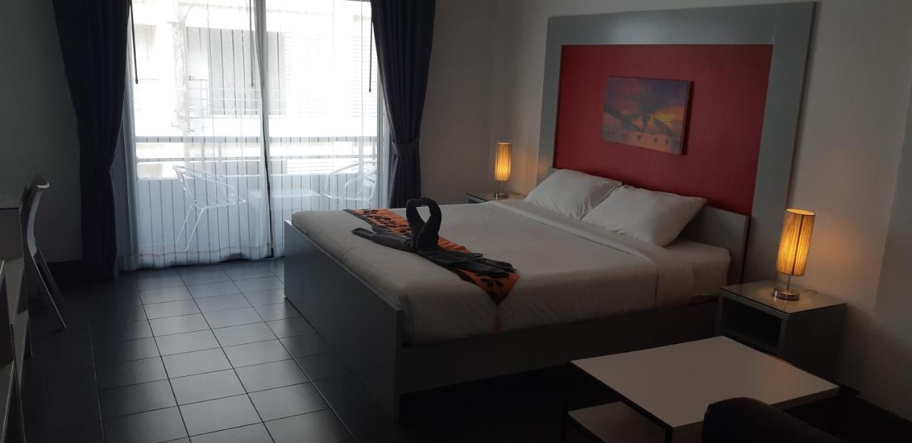 Garden Guest House Pattaya Exterior photo